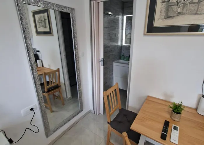 Lejlighed Caveromane Mini Pula