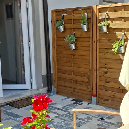 Caveromane Mini Póla