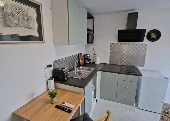 Caveromane Mini Πούλα