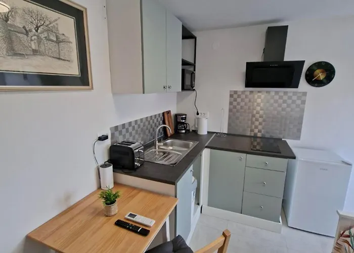 Caveromane Mini Διαμέρισμα Πούλα